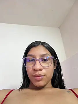 Danaeluxe live