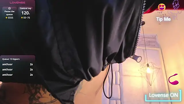 Sheilly_brown live