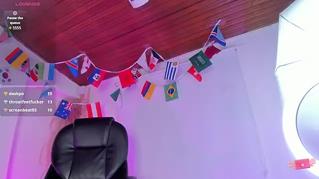 Amelie_Wine live