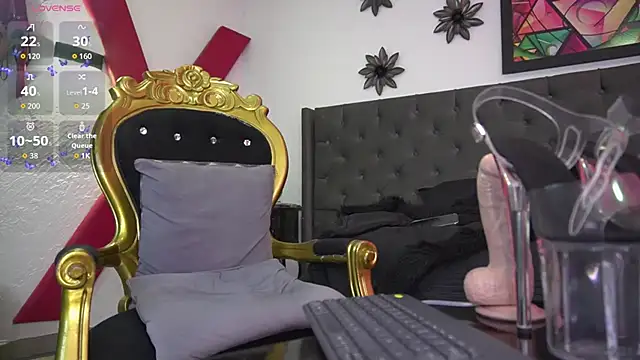 elinne_hendrix_ live