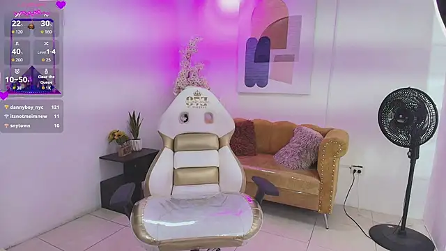 Baby_curly live