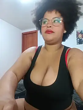 Lolacurly69 live