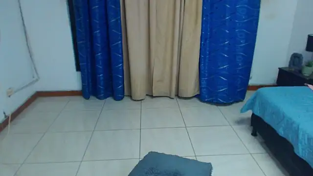 kiwii_nasty live