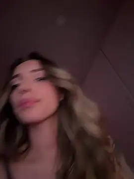 IsadoraGalle_ live