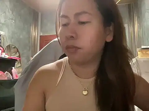 UrLove_Marga live