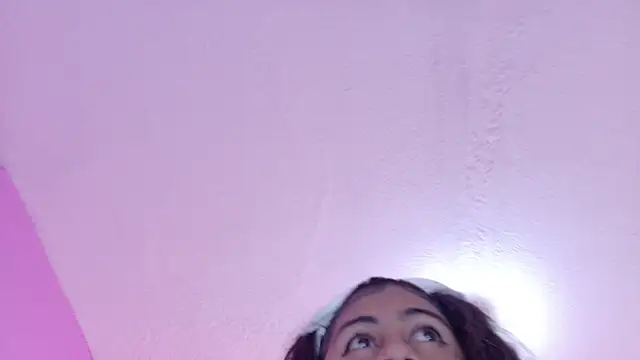 AndreaSweet2 live