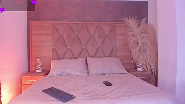 HottieVeroo_ live