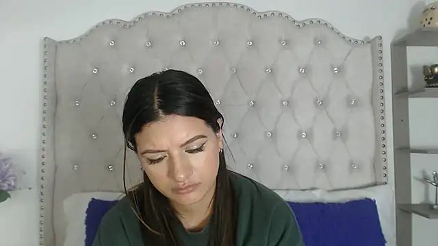 Abril_Squirt live
