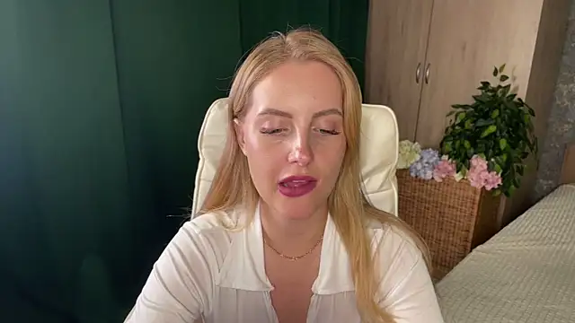 _Anita_Blair_ live