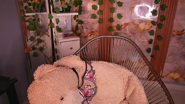 zoey-fox live