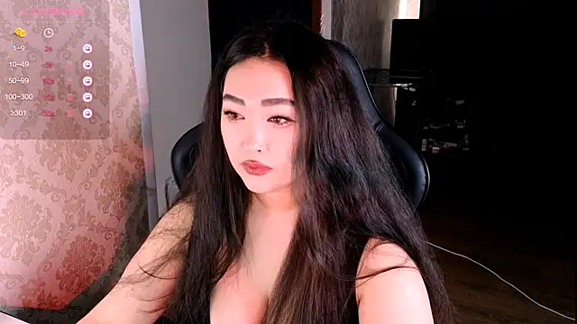Emma_Uilson live