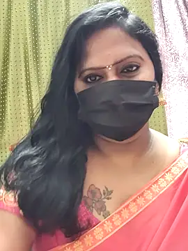 Meera_mia live