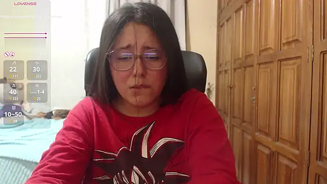 Venus_cat_ live
