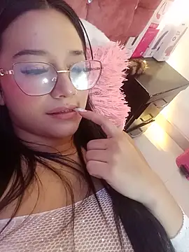 Alanna_moore live