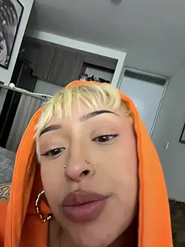 Melody__0 live