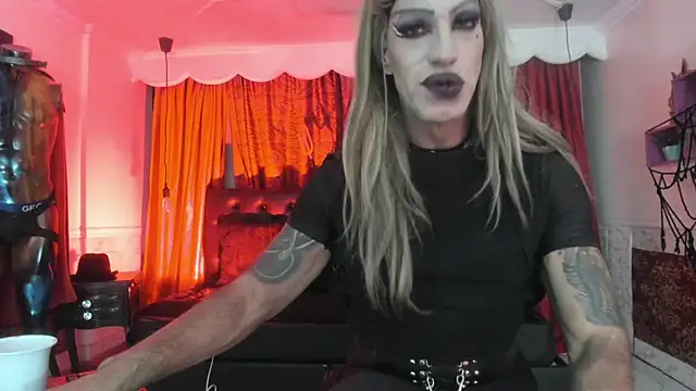 Lilith_madame_satan live