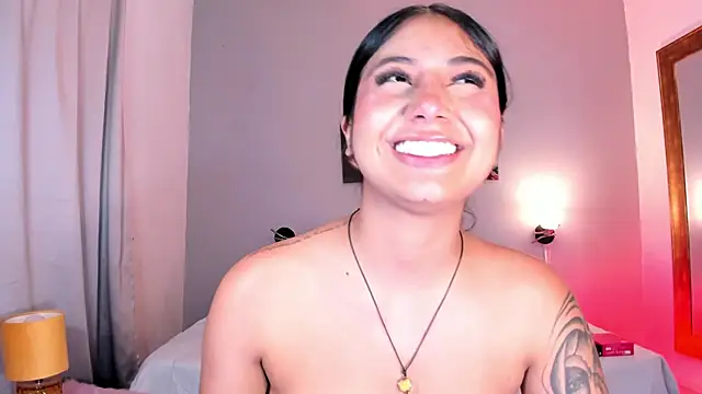 KimTaylorW live