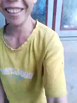 Jadi_M live