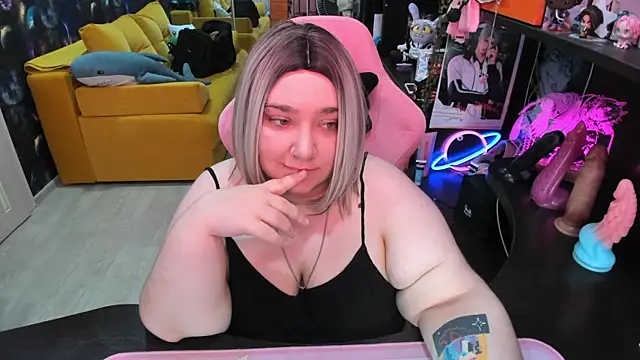 Softie_Sofy live