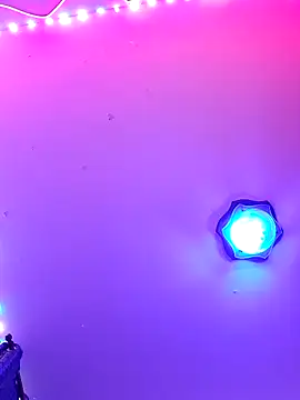 cheekyboyx live