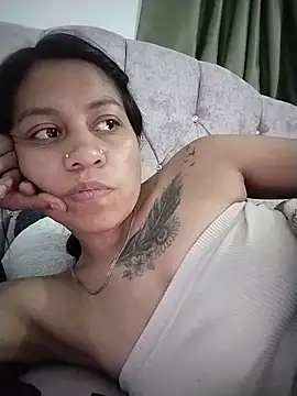 Tiphanydirty3 live