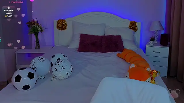 selenamils live