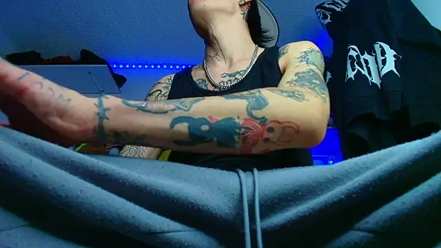 Anhony_Muscle live