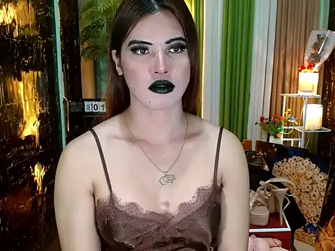 Queen_kendalx19 live