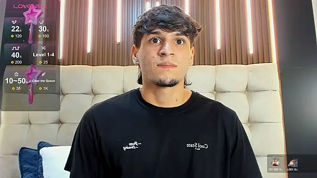 Zack23__ live