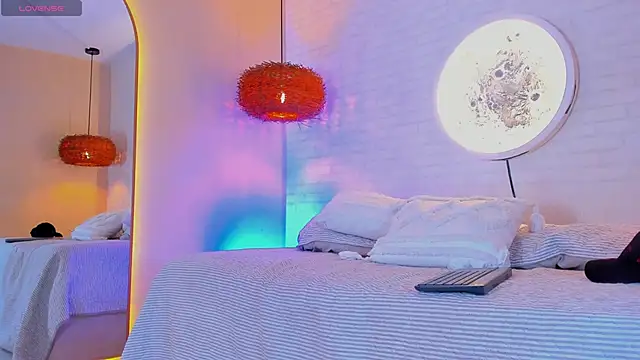 Benjamin_More live