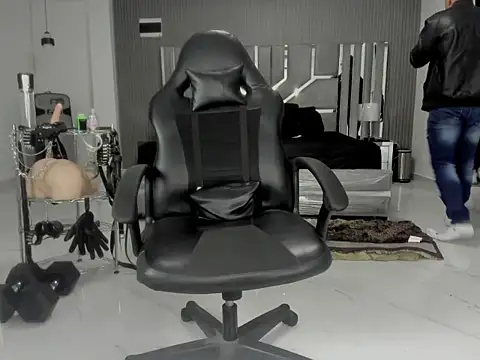 master_leather live
