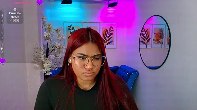 Charlotte_stoone live