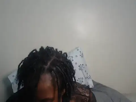 Prettypixxiee live