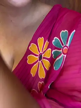 SURBHI__9 live