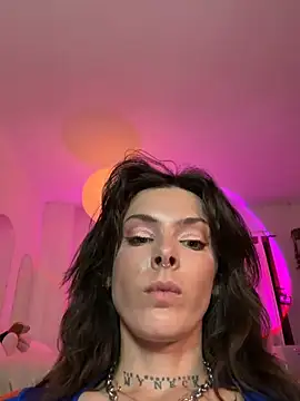 GennaJames live