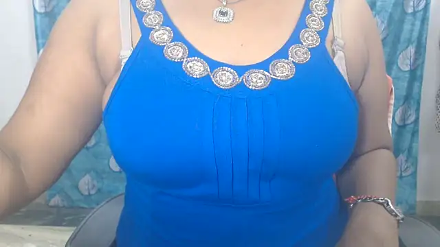 Sophia_your live