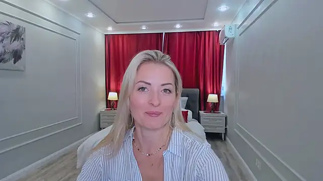 SatineDesire live