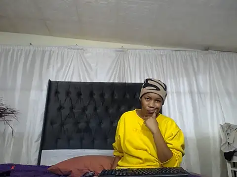 TypicalBaddiex live