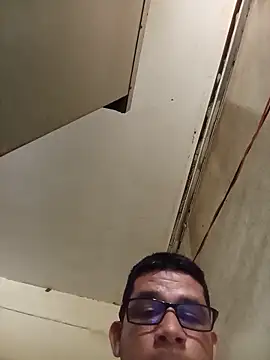 El-reyleon live