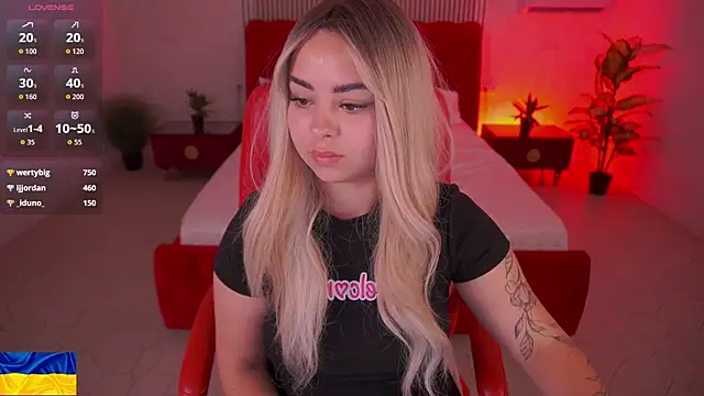 SusieWood live