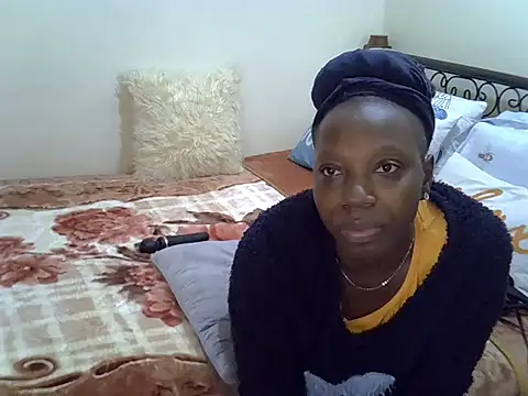 Sweet_Bear live