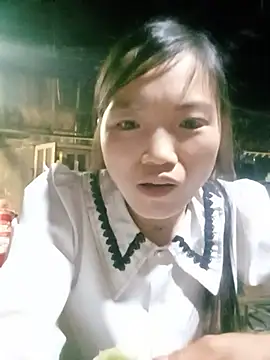 ngan-cute live