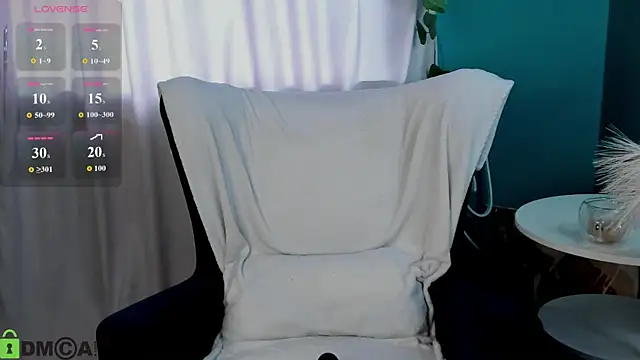 Tiffany__Robinson live