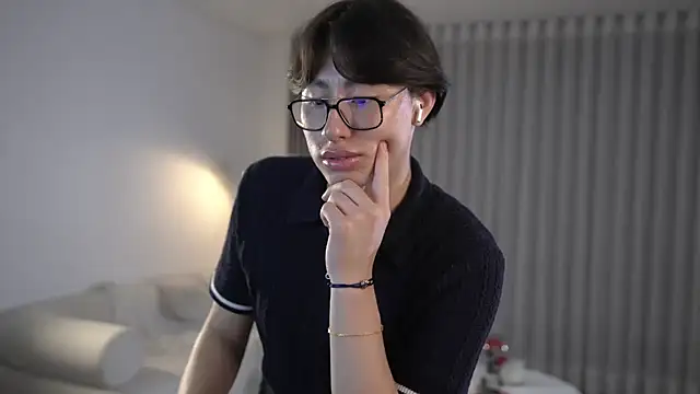 SrLuis18 live