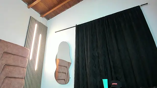 Tyson_Reed live