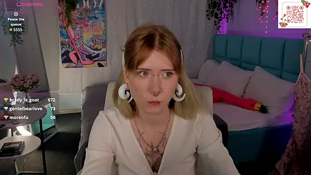 Elira_Vane live