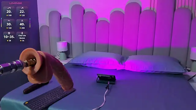 Cami_taniel live
