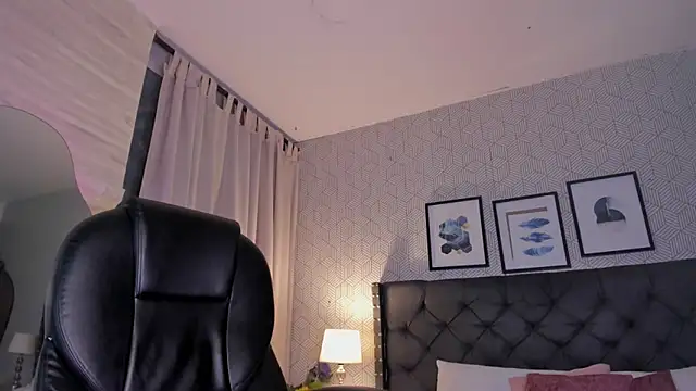 ariana__rosse live