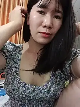 Bondgirl_9 live