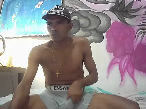 Ryan_chocolate_horny live